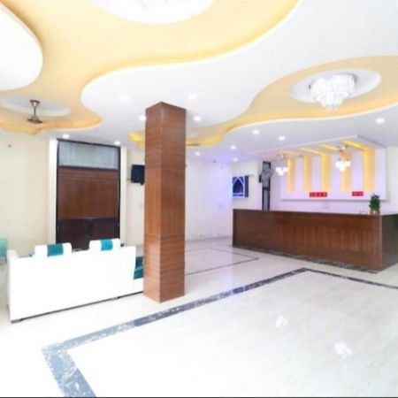 Hotel Kb Square Near Chandigarh Railway Station Exterior photo
