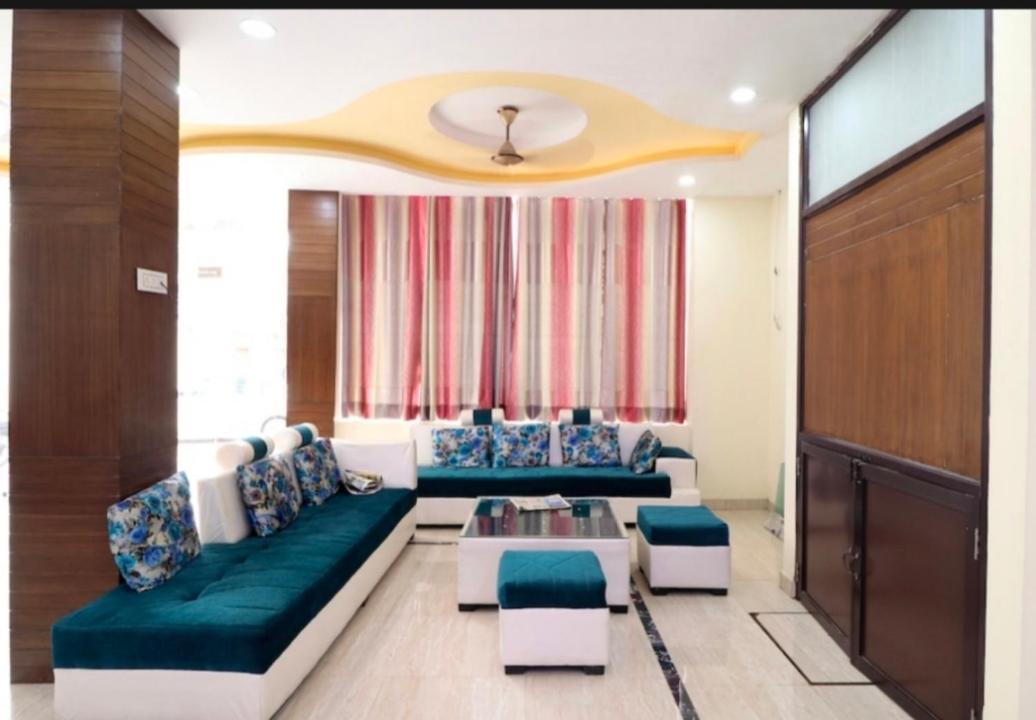 Hotel Kb Square Near Chandigarh Railway Station Exterior photo